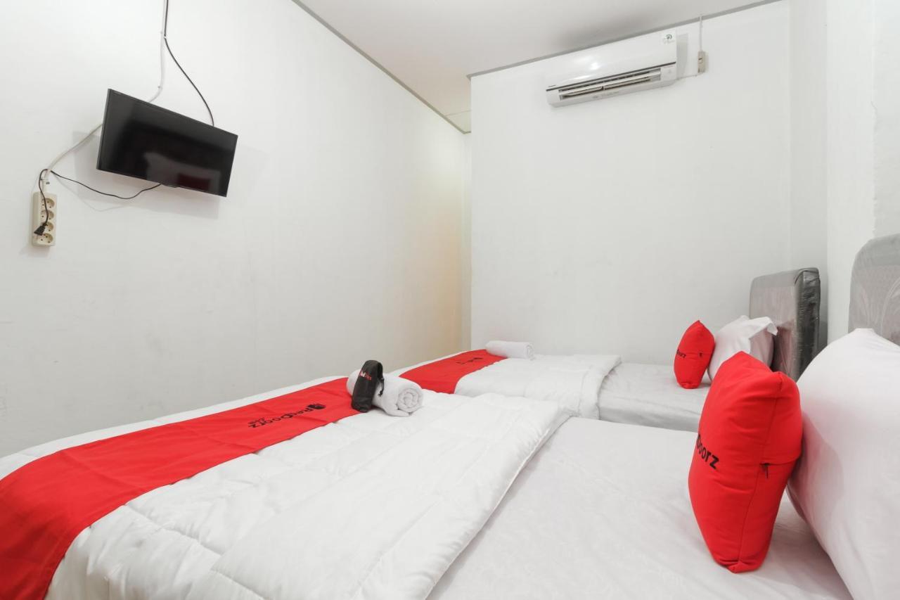 Reddoorz Syariah Near Rsu Suaka Insan Banjarmasin Hotel Banjarmasin  Ngoại thất bức ảnh