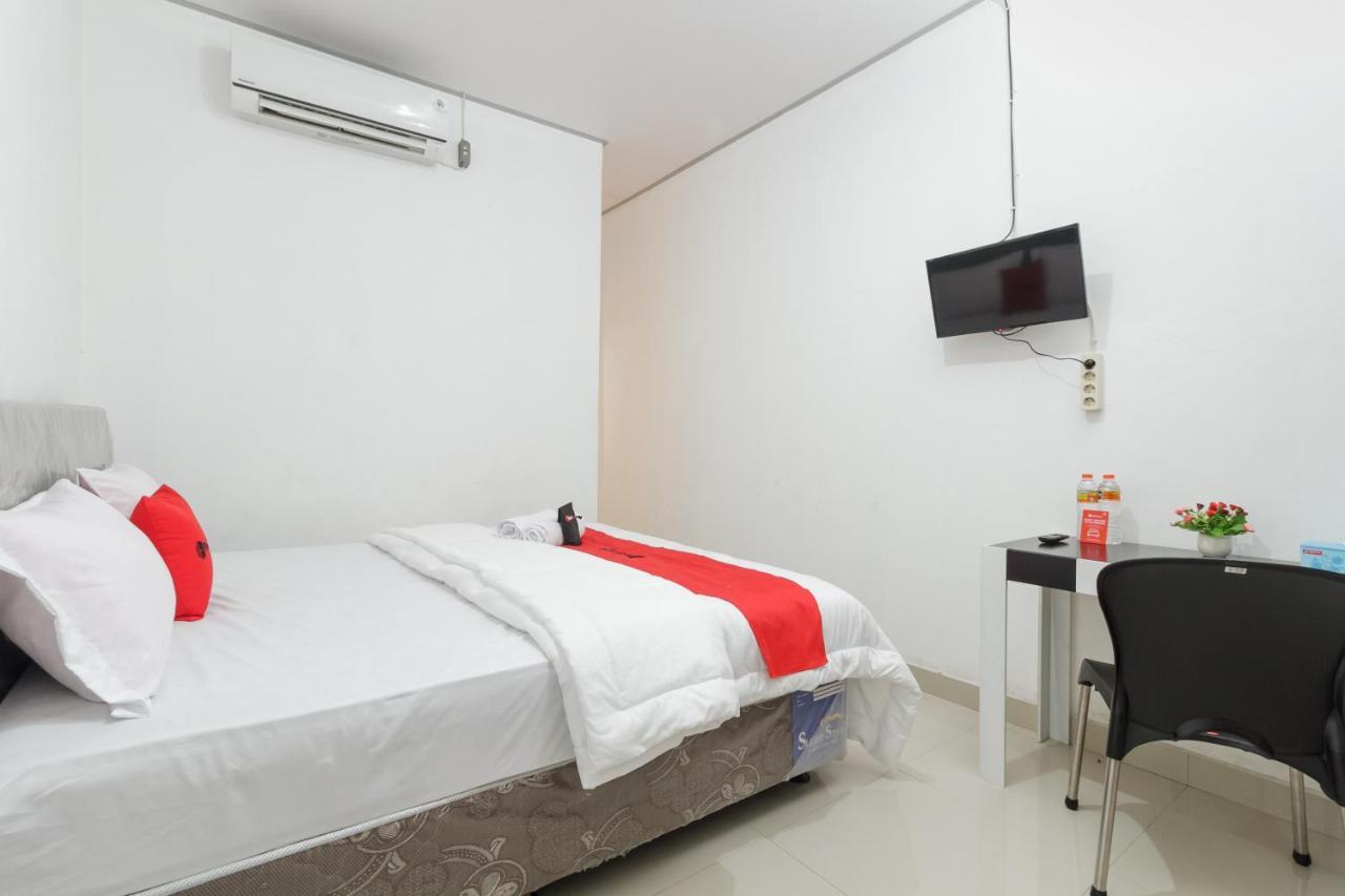 Reddoorz Syariah Near Rsu Suaka Insan Banjarmasin Hotel Banjarmasin  Ngoại thất bức ảnh