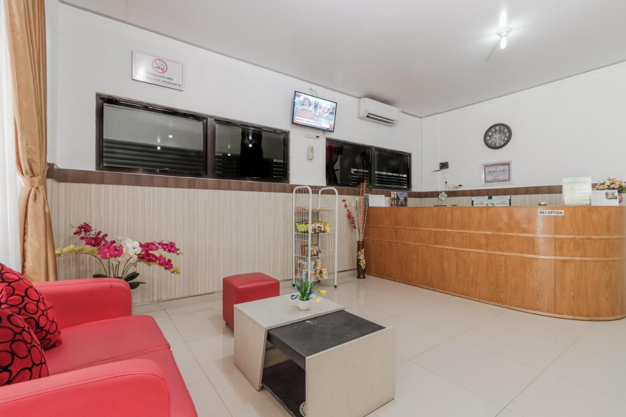 Reddoorz Syariah Near Rsu Suaka Insan Banjarmasin Hotel Banjarmasin  Ngoại thất bức ảnh